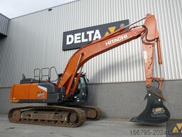 Hitachi ZX210LC-7