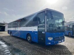 Mercedes-Benz Intouro