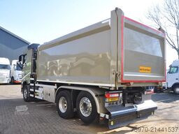 Volvo FH 460 6x2 KIPPER + HMF Z-KRAAN