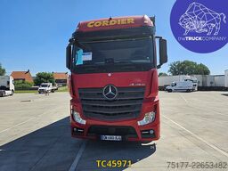 Mercedes-Benz Actros 2548