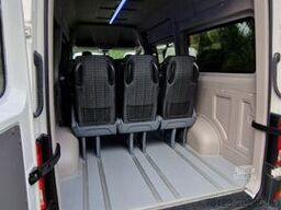 VOLKSWAGEN MAN TGE 9 Sitzer  VW Crafter Schlafsessel