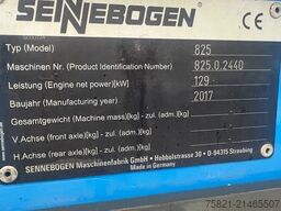 Sennebogen 825 Overslagkraan