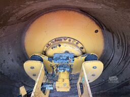 Caterpillar CS563E
