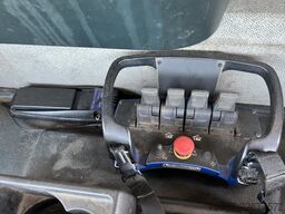 Renault Premium 300