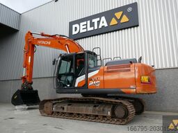 Hitachi ZX210LC-7