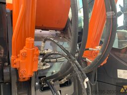Hitachi ZX225USLC-6