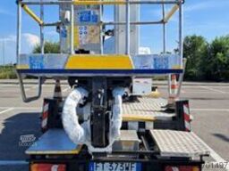 Nissan Cabstar