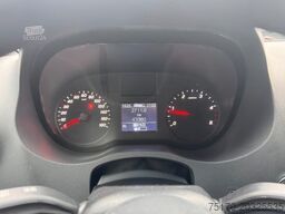MERCEDES-BENZ Sprinter 215 CDI DoKa 9G Klima AHK SHZ