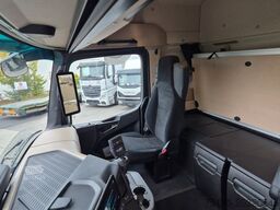 MERCEDES-BENZ Actros 1848 LS Öl-Retarder Standklima BigSpace