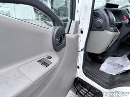 NISSAN NT 400 35.15 -3 Seitenkipper DOKA 111.000 Km TÜV
