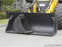 JCB 4CX PRO / 3400 MTH! / 2022 / joysticks