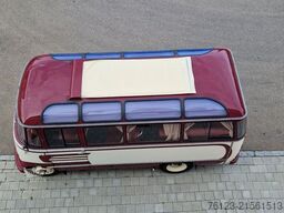MERCEDES-BENZ Vorgänger Sprinter O 319 Samba mit Faltdach AC