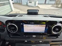 MERCEDES-BENZ Sprinter 517 Heckniederflur Vorlauffahrzeug