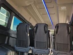 FIAT Fiat Ducato 9 Sitzer Systemboden Rolli Stock