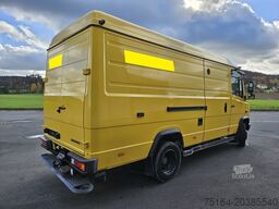 Mercedes-Benz Vario 818 D Werkstatteinrichtung