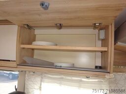 EURAMOBIL IL 720 EB Markise Navi Klimaaut. Hubbett