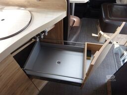 EURAMOBIL IL 720 EB Markise Navi Klimaaut. Hubbett