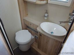 EURAMOBIL IL 720 EB Markise Navi Klimaaut. Hubbett