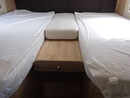 EURAMOBIL IL 720 EB Markise Navi Klimaaut. Hubbett