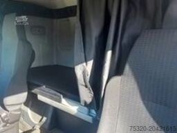 MAN 8.180 Pritsche Plane gr. FH