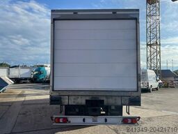 MERCEDES-BENZ 4x Antos 1843 4x2 Kühler