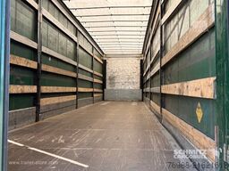 Schmitz Cargobull Curtainsider Mega