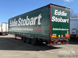 Schmitz Cargobull Curtainsider Mega