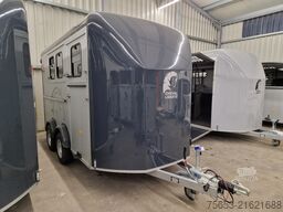 Cheval Liberté Aluline Maxi 3 mit Hecktüren 3500kg 3 Pferde Neu