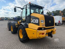 JCB TM 320 S, Hyd. S.W.S., 5.2m, 3.6to., Schaufel