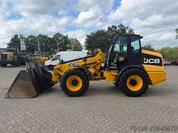 JCB TM 320 S, Teleskoplader, 5.2m, 3.6to., Schaufel
