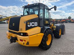 JCB TM 320 S, Teleskoplader, 5.2m, 3.6to., Schaufel