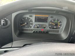 Mercedes-Benz Atego 1022 4x2 Kühlkoffer/HB