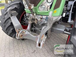 Fendt 824 VARIO S4 Profi