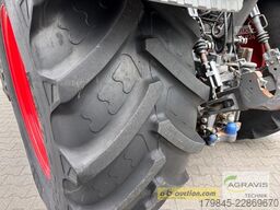 Fendt 824 VARIO S4 Profi