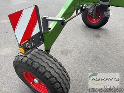 Fendt FORMER 8055 PRO