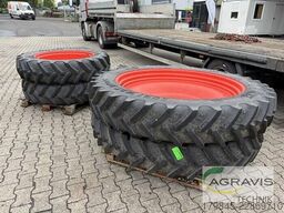 Trelleborg Premia KOMPLETTRÄDER BKT 320/85R36 + 320/90R50