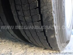 Mercedes TOURISMO RHD