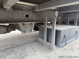 Ackermann Z-KA-F10.5/7,6  1 Achs Kofferanhänger mit Ladebordwand 10,5 t GG