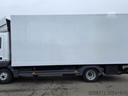 Mercedes-Benz Atego 823