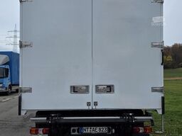 Mercedes-Benz Atego 823