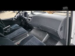 Mercedes-Benz Atego 823