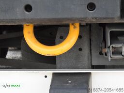 SCHMITZ CARGOBULL SKO FP 60 ThermoKing SLXi 300