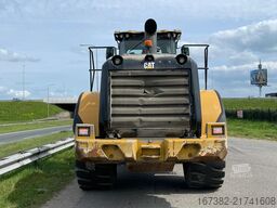 Caterpillar 966M
