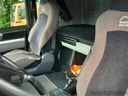 MAN TGS 18.440 Abroller mit Funk +Kran vor