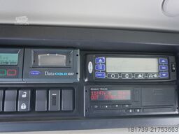 Renault D210 12T / Bitemperature Refrigerator