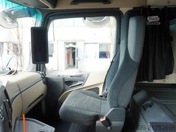 Mercedes-Benz Actros 2545 6×2 MP5 / KRONE refrigerator