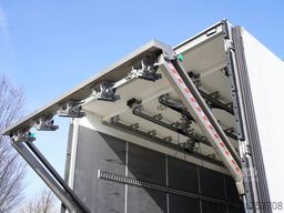 Iveco Eurocargo 140-190 4x2 E6 / Meat hook ref