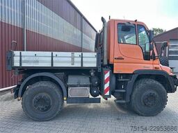 Mercedes-Benz Unimog U4000 mit Kipppritsche