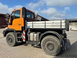 Mercedes-Benz Unimog U4000 mit Kipppritsche