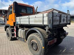 Mercedes-Benz Unimog U4000 mit Kipppritsche